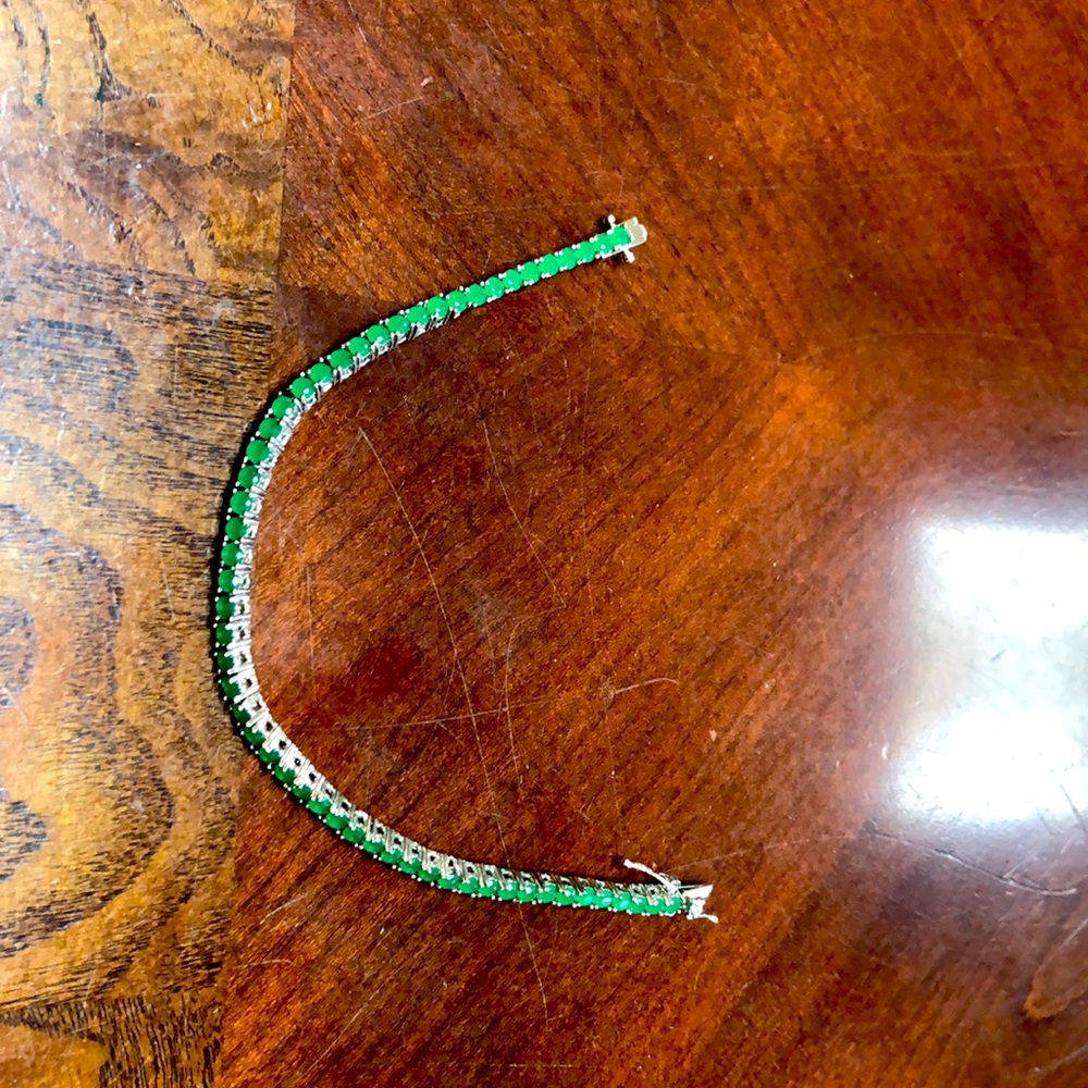 Emerald Gemstone Bracelet